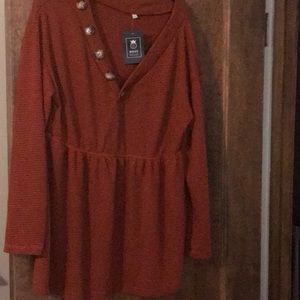 New ETCYY burnt orange/rust top size L
